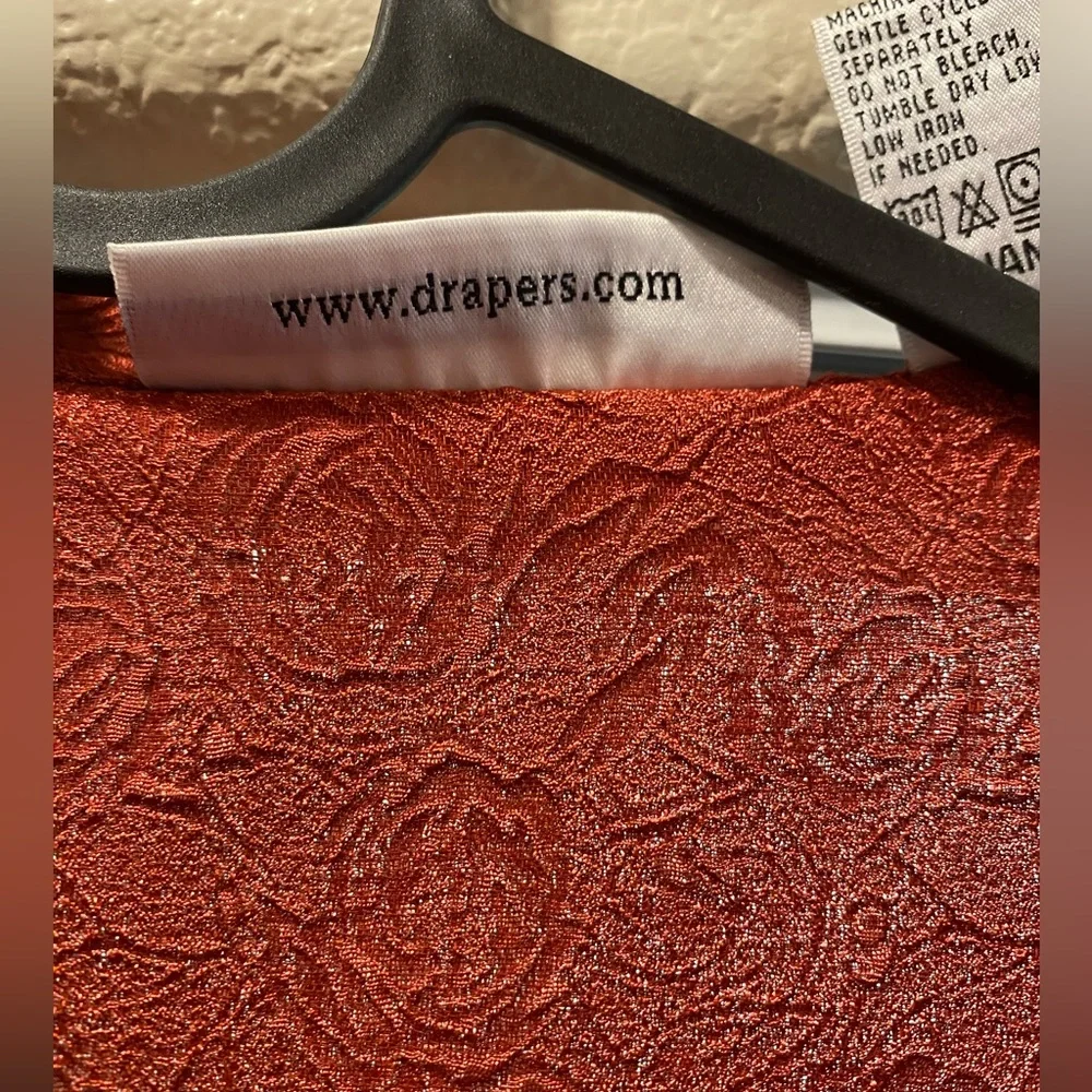 3/$10 Draper’s & Damon’s Long Sleeve Shirt / Blouse Medium Orange / Red - Picture 7 of 8